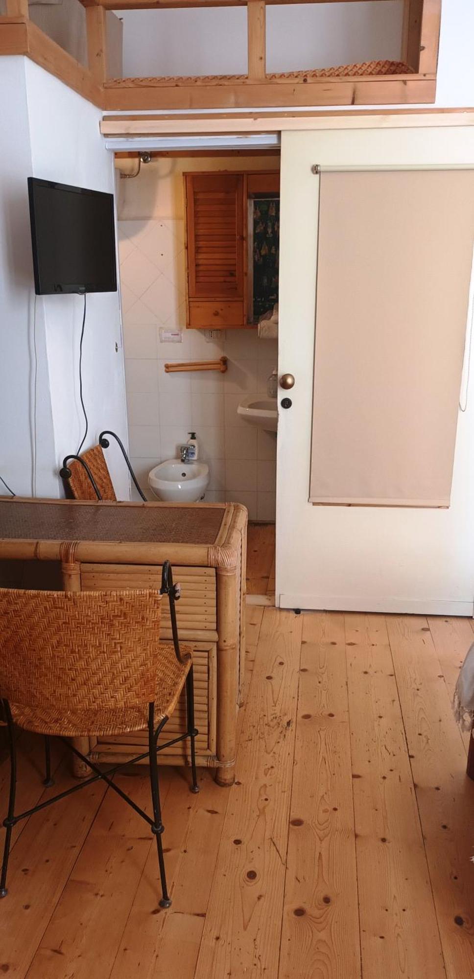 B&B Le Finestre Su Via Cavour Sassari Værelse billede