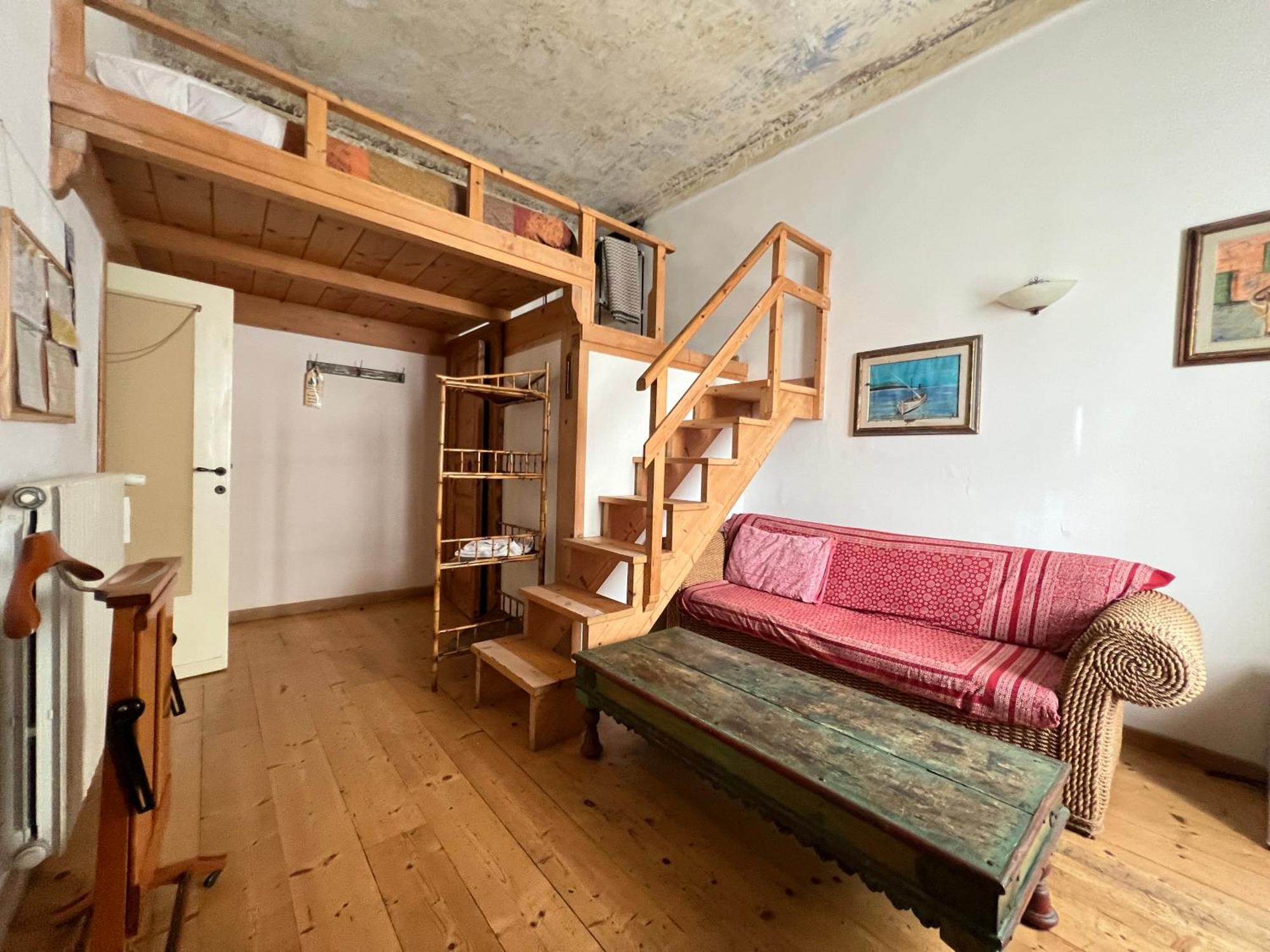 B&B Le Finestre Su Via Cavour Sassari Værelse billede